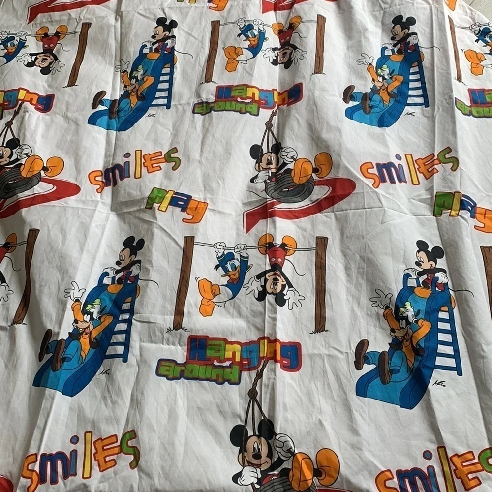 Disney Playground Mickey Mouse Goofy Donald‎ Club House twin flat Bed Sheet